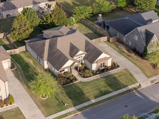 2715 Natures Trail SE, Owens Cross Roads, AL 35763