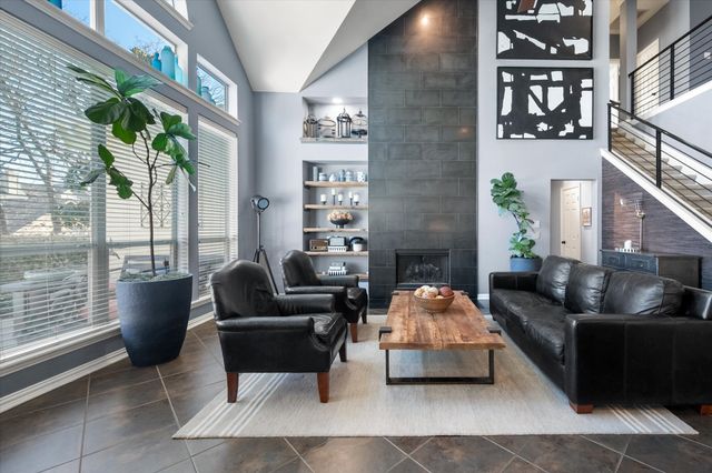 6341 Weaver Drive, Arlington, TX 76001