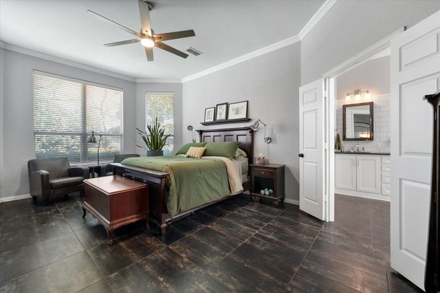 6341 Weaver Drive, Arlington, TX 76001