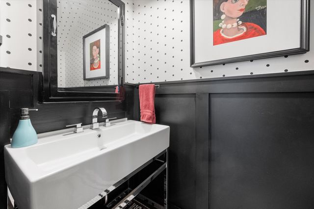 6341 Weaver Drive, Arlington, TX 76001