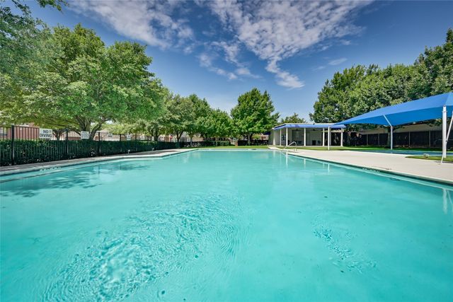 6341 Weaver Drive, Arlington, TX 76001