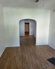 8752 S Saginaw Avenue 1, Chicago, IL 60617