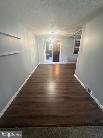 874 TAYLOR DR, Folcroft, PA 19032