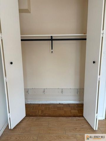 123 S Adelaide Avenue 1C, Highland Park, NJ 08904