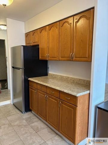 123 S Adelaide Avenue 1C, Highland Park, NJ 08904