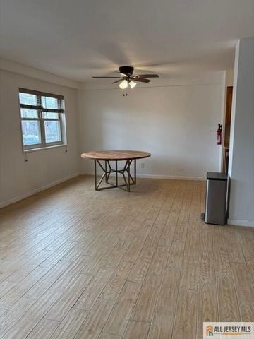 123 S Adelaide Avenue 1C, Highland Park, NJ 08904