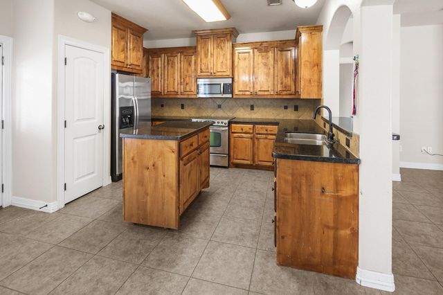 14107 Renee Lane, College Station, TX 77845