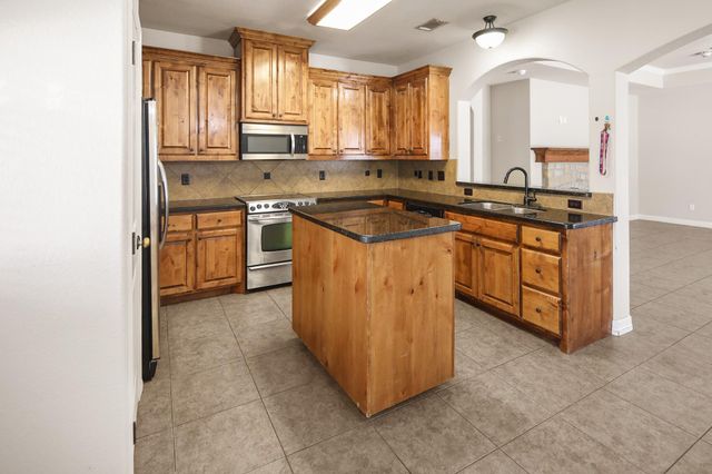 14107 Renee Lane, College Station, TX 77845