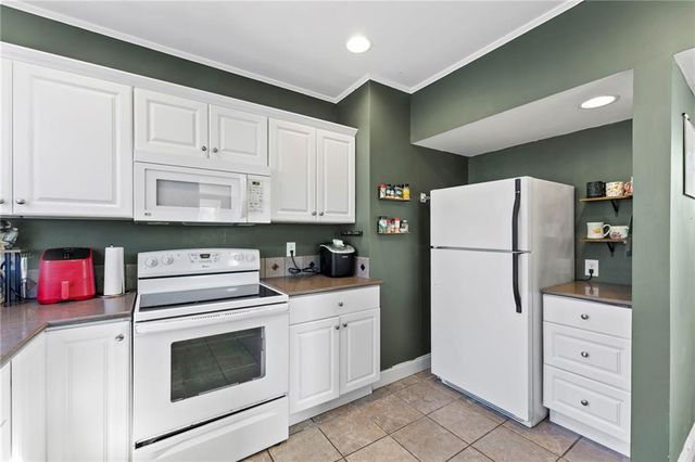 436 S Ash Street, Ottawa, KS 66067