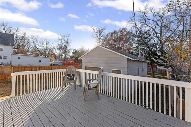436 S Ash Street, Ottawa, KS 66067