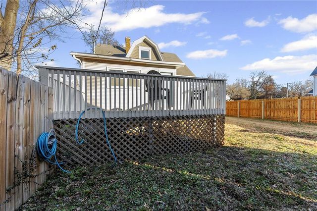 436 S Ash Street, Ottawa, KS 66067