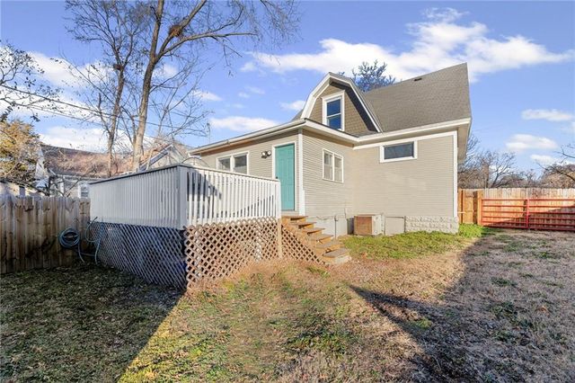 436 S Ash Street, Ottawa, KS 66067