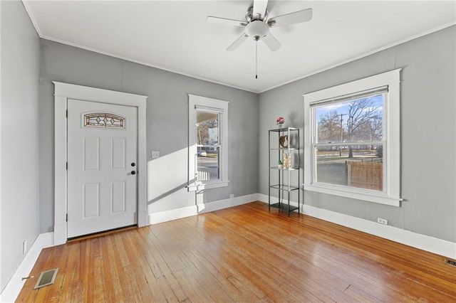 436 S Ash Street, Ottawa, KS 66067