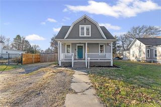 436 S Ash Street, Ottawa, KS 66067