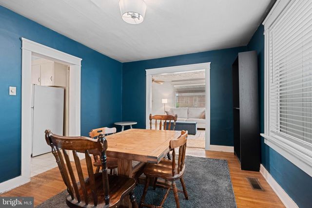 6 S PENN ST, Hanover, PA 17331