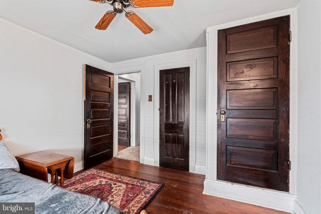 6 S PENN ST, Hanover, PA 17331