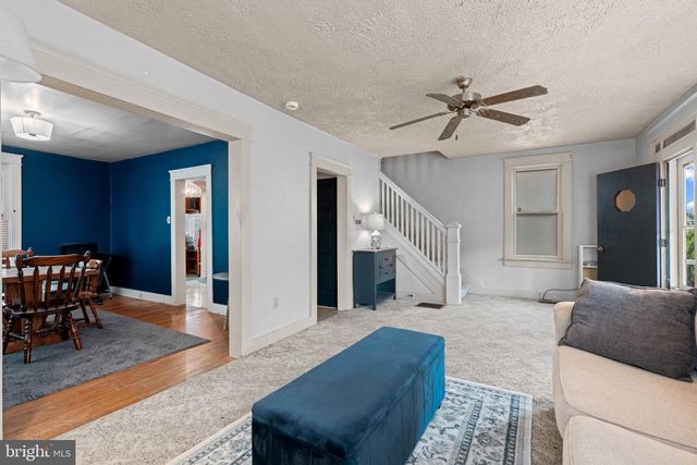 6 S PENN ST, Hanover, PA 17331