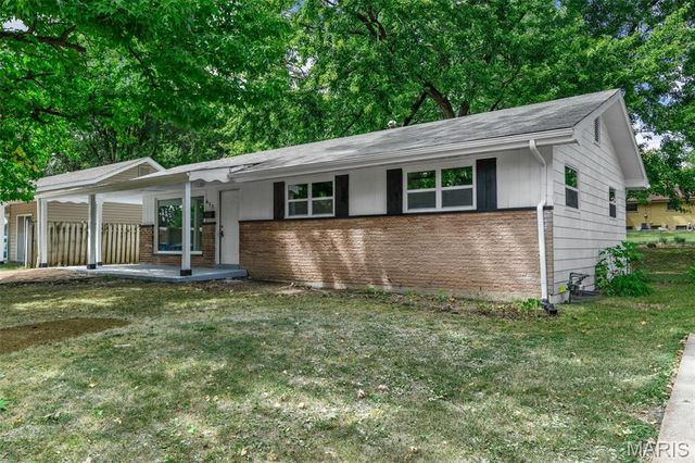 655 Gerald Avenue, Florissant, MO 63031