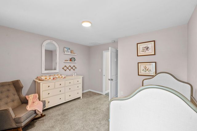 2900 Sullivans Trace, Lexington, KY 40511