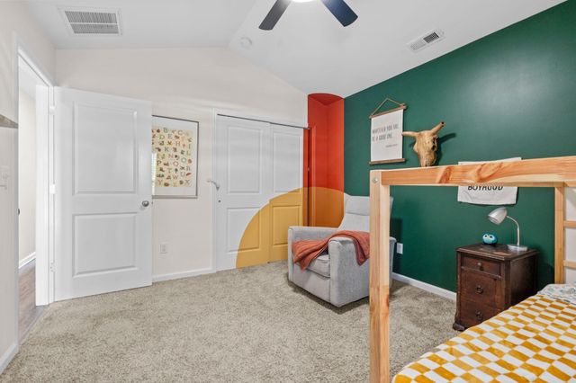 2900 Sullivans Trace, Lexington, KY 40511