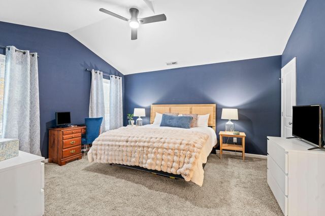 2900 Sullivans Trace, Lexington, KY 40511