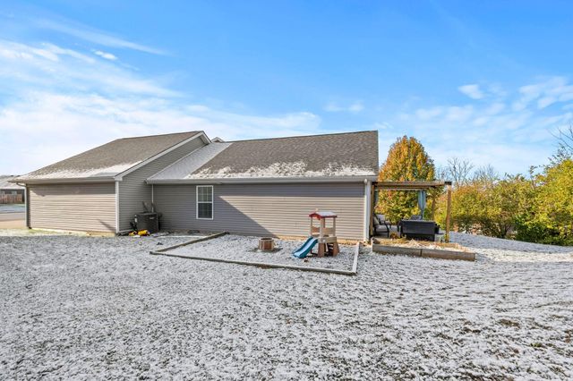 2900 Sullivans Trace, Lexington, KY 40511