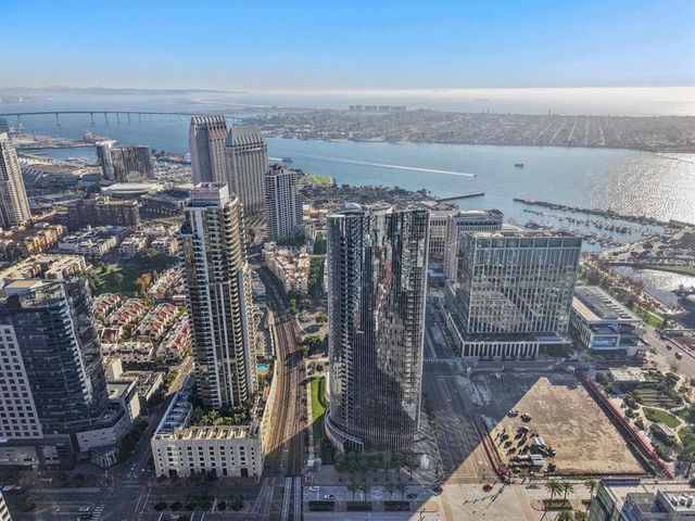 888 W E St 1504, San Diego, CA 92101