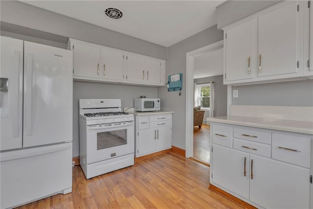 2893 Brodhead Rd, Hopewell Twp, PA 15001