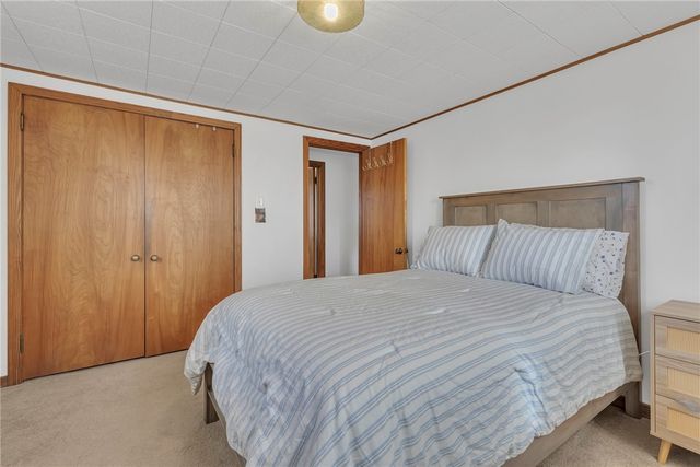 2893 Brodhead Rd, Hopewell Twp, PA 15001