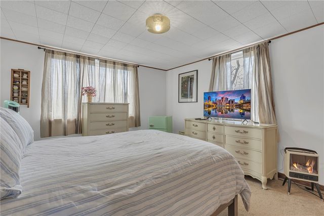 2893 Brodhead Rd, Hopewell Twp, PA 15001