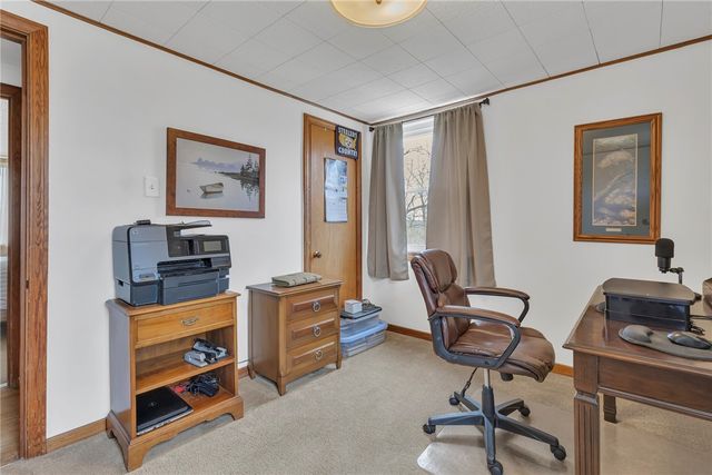 2893 Brodhead Rd, Hopewell Twp, PA 15001