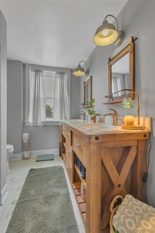 2893 Brodhead Rd, Hopewell Twp, PA 15001