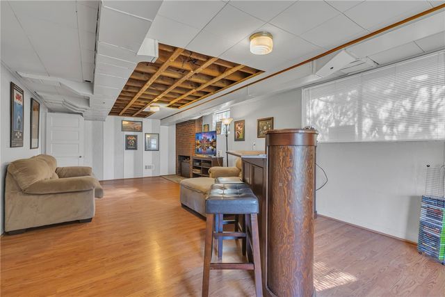 2893 Brodhead Rd, Hopewell Twp, PA 15001