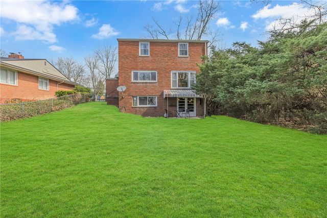 2893 Brodhead Rd, Hopewell Twp, PA 15001