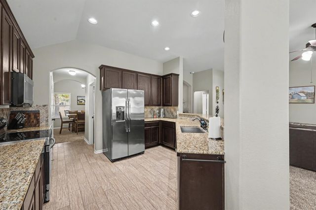 9175 Wapiti Trail, Conroe, TX 77303