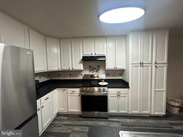 17518 ISLE ROYALE TER, Dumfries, VA 22025