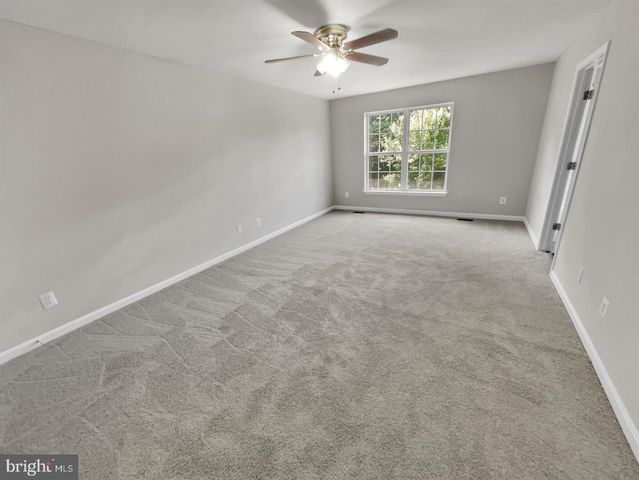 17518 ISLE ROYALE TER, Dumfries, VA 22025
