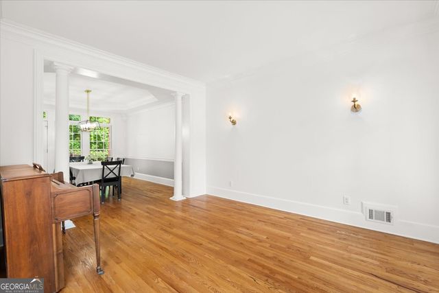 702 SE Cheswich Overlook SE, Marietta, GA 30067