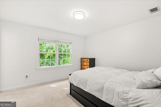 702 SE Cheswich Overlook SE, Marietta, GA 30067