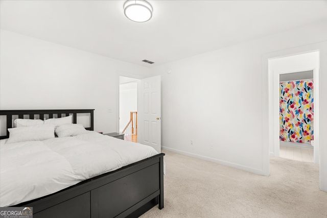 702 SE Cheswich Overlook SE, Marietta, GA 30067