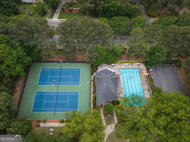 702 SE Cheswich Overlook SE, Marietta, GA 30067