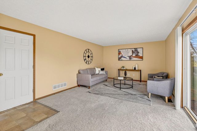 6495 Saylor Street, Canal Winchester, OH 43110