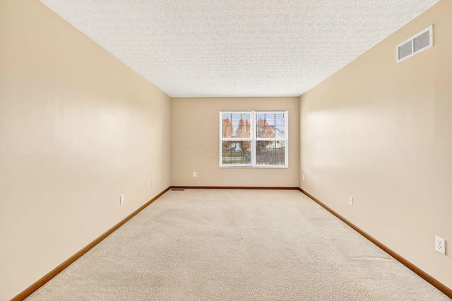 6495 Saylor Street, Canal Winchester, OH 43110