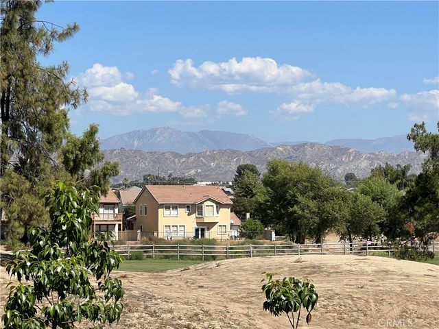 28370 Grandview, Moreno Valley, CA 92555