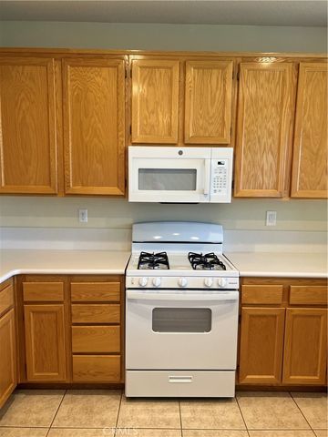 28370 Grandview, Moreno Valley, CA 92555