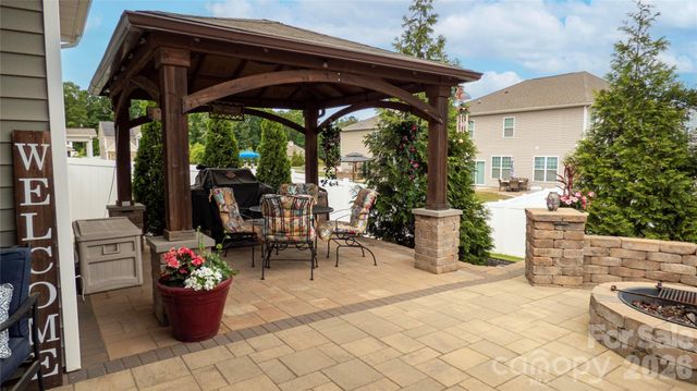 2226 Silver Pine Street, Concord, NC 28027