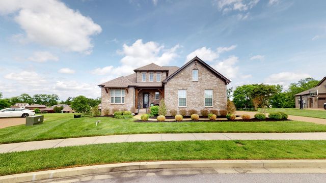 928 Vinings Blvd, Gallatin, TN 37066