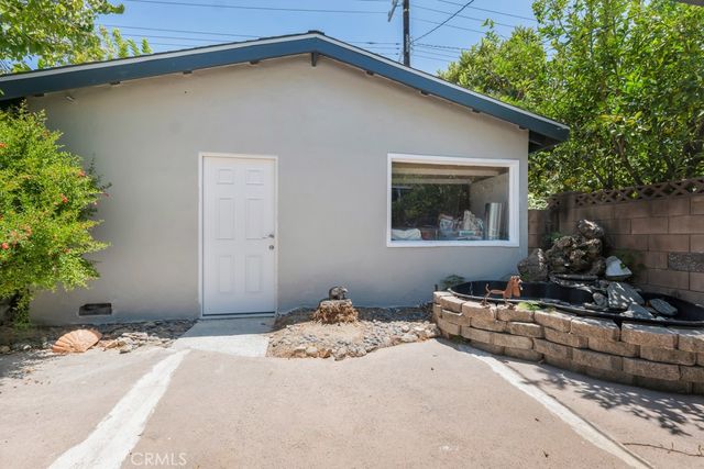 23350 Vanowen Street, West Hills, CA 91307