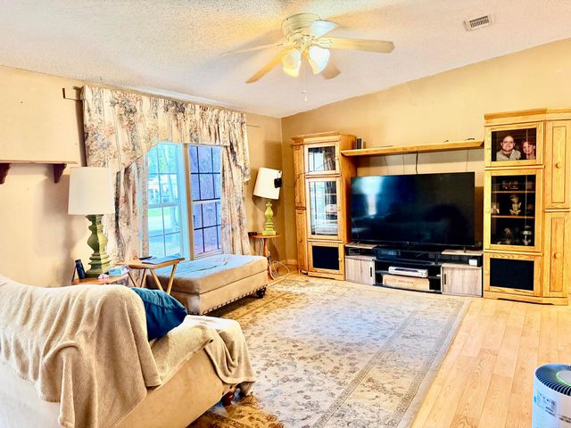 6285 SE 96th Circle, Okeechobee, FL 34974