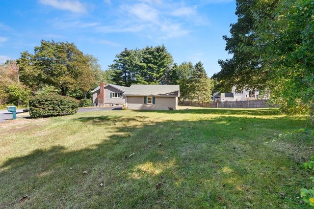 163 Center St, Groveland, MA 01834